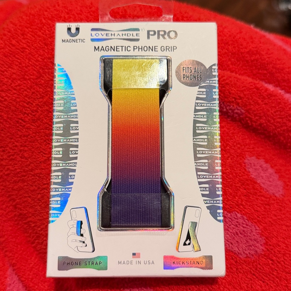 NIB - Love Handle Pro - Magnetic Phone Grip, Strap & Kickstand - Rainbow Ombré